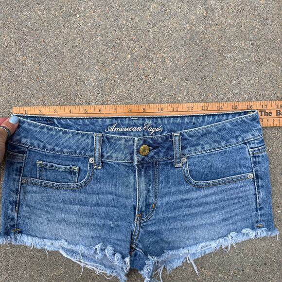 Y2K American Eagle Outfitters Low Rise Cutoff Jean Shorts Size 6 - Picture 6 of 9